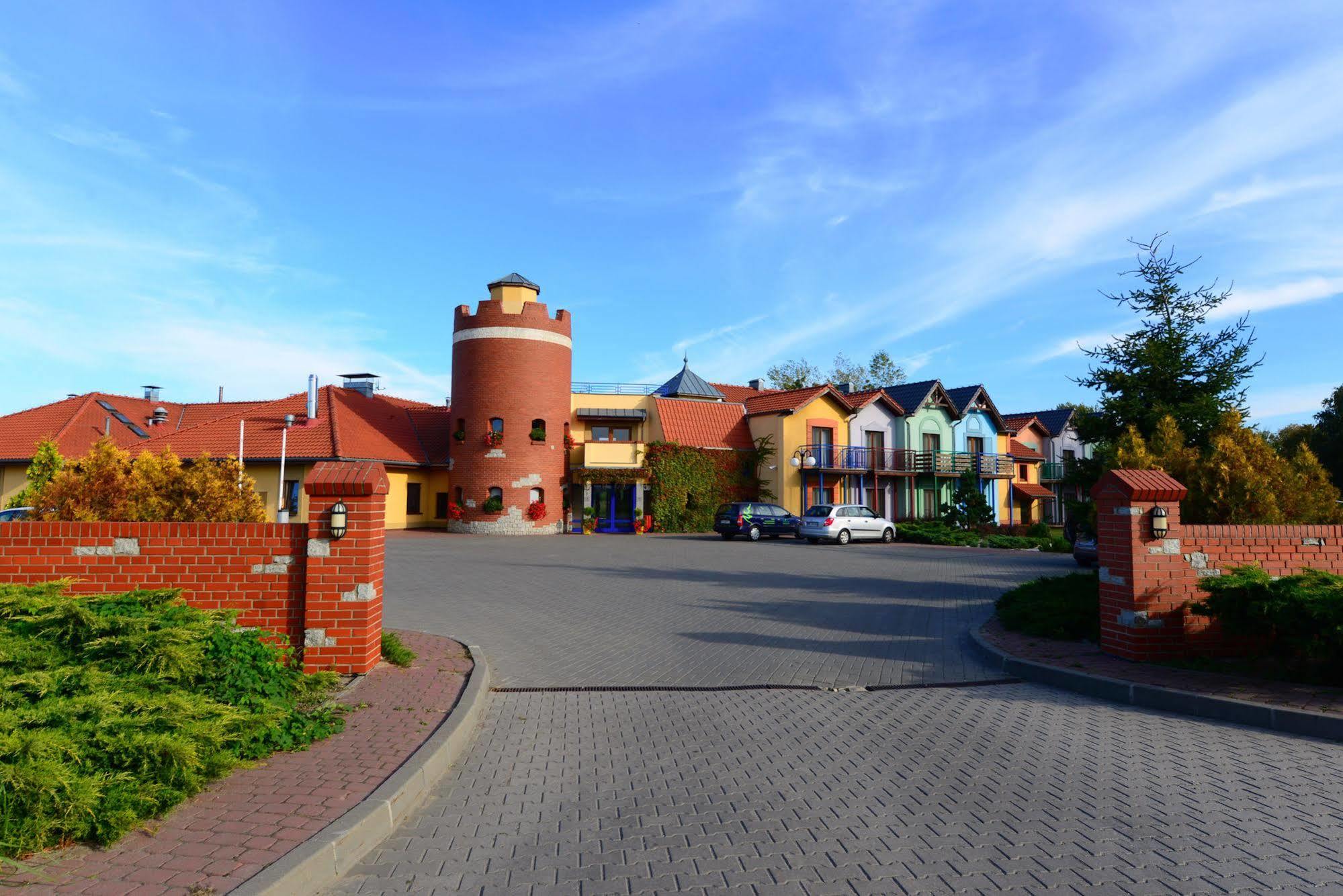 كورنيك Hotel Daglezja Nad Jeziorem Kornickim المظهر الخارجي الصورة